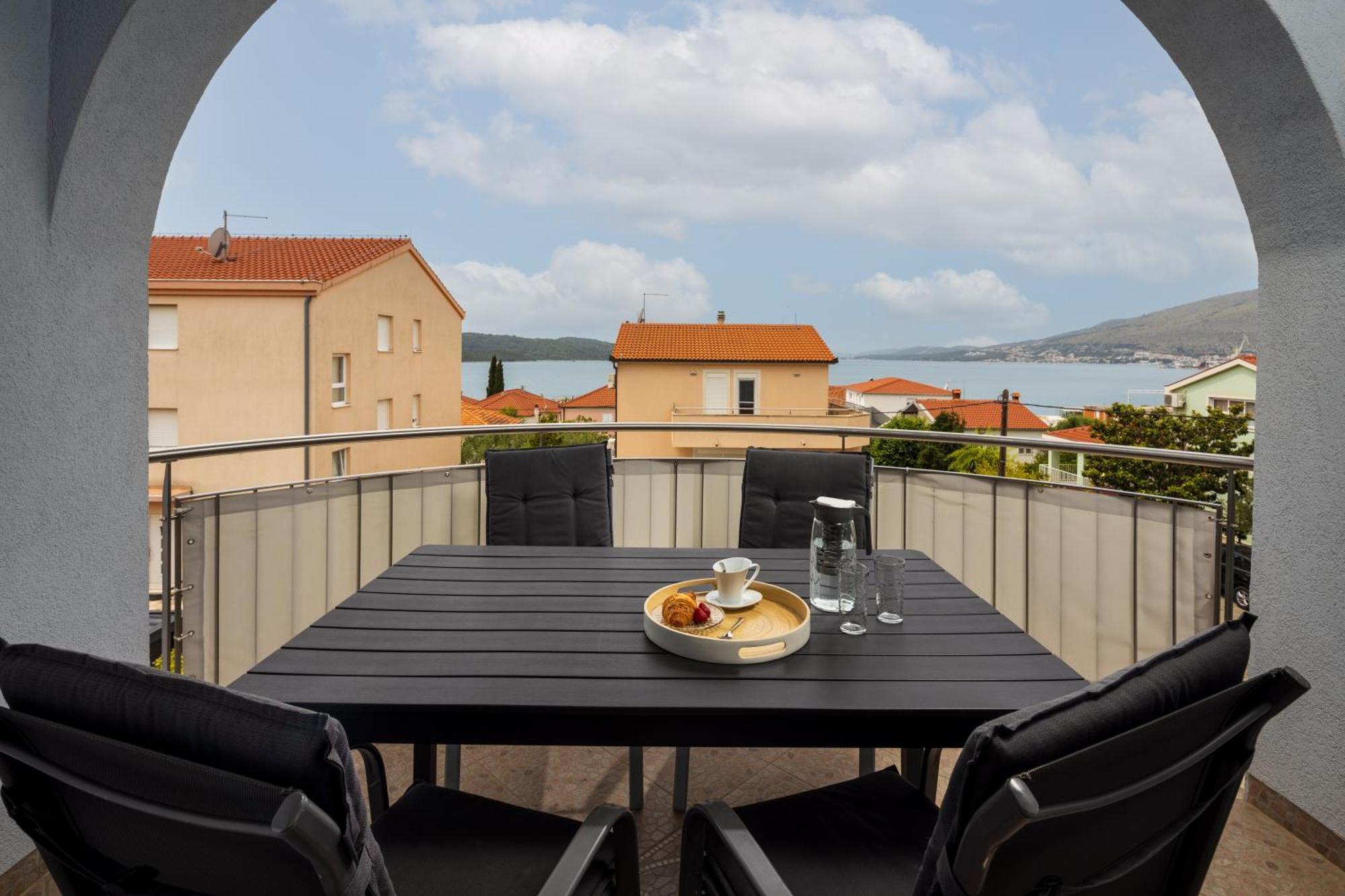 Villa Kristina Trogir Exterior foto